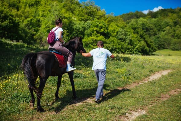 horse riding on Tara mountain 2