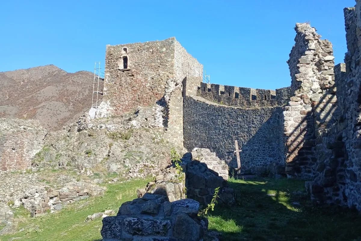 Maglič Tvrđava 2