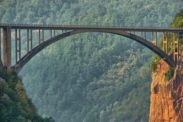Tara river canyon, the deepest in Europe bridge