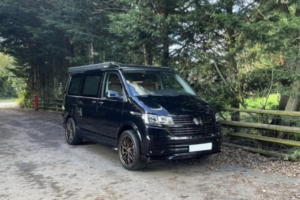 volkswagen van black